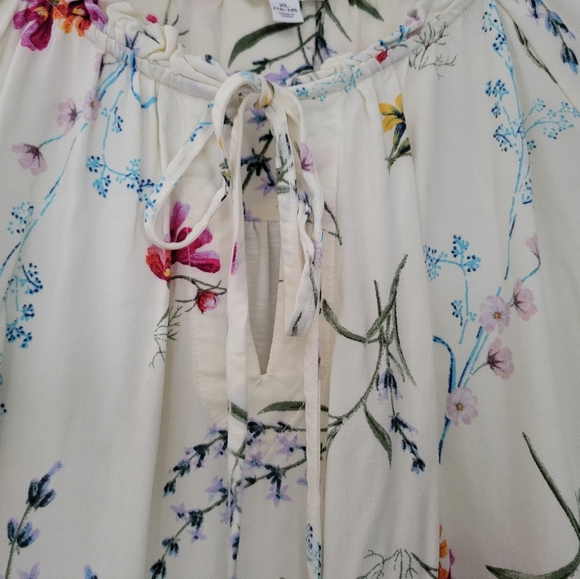 Floral peasant blouse - Picture 5 of 6